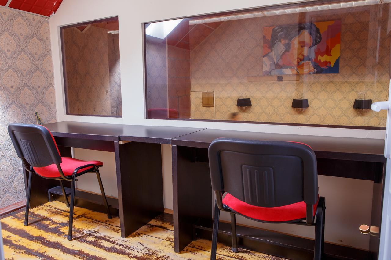 Hotel North City Titova Mitrovica Eksteriør billede